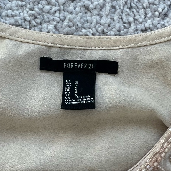 Forever 21 Sequins Top - Picture 3 of 4